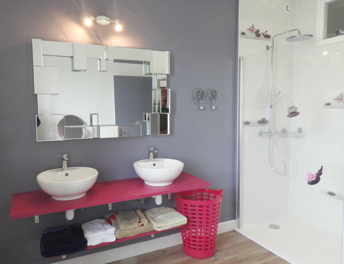 A'Mag Villa Penestin Luaran gambar
