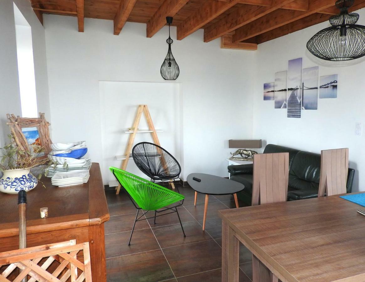 A'Mag Villa Penestin Luaran gambar